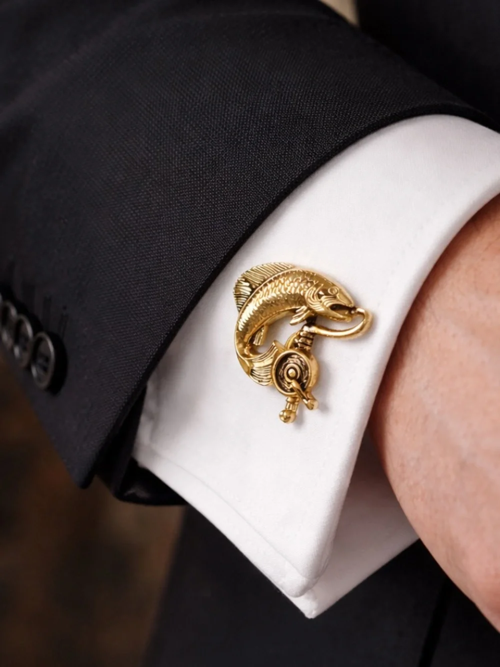 Vintage Anson Gold Tone Fish & Fishing Reel Cufflinks – PAT PEND – c. 1940s–1950